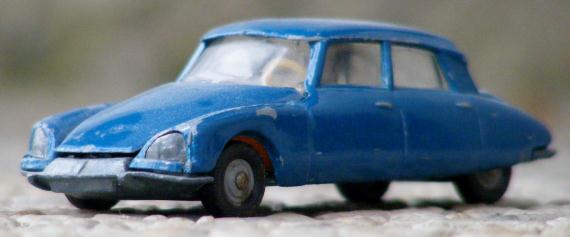 Houten miniature car fair