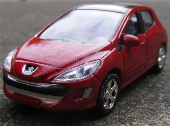They made this special edition Peugeot 207cc Roland Garros afbeelding